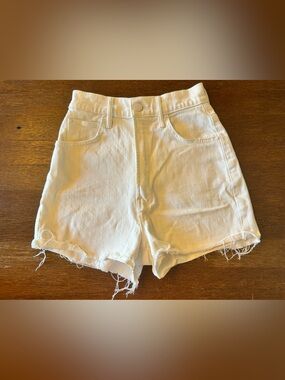 MOTHER Superior Tunnel Vision Cuff Fray Denim Shorts White Size 23